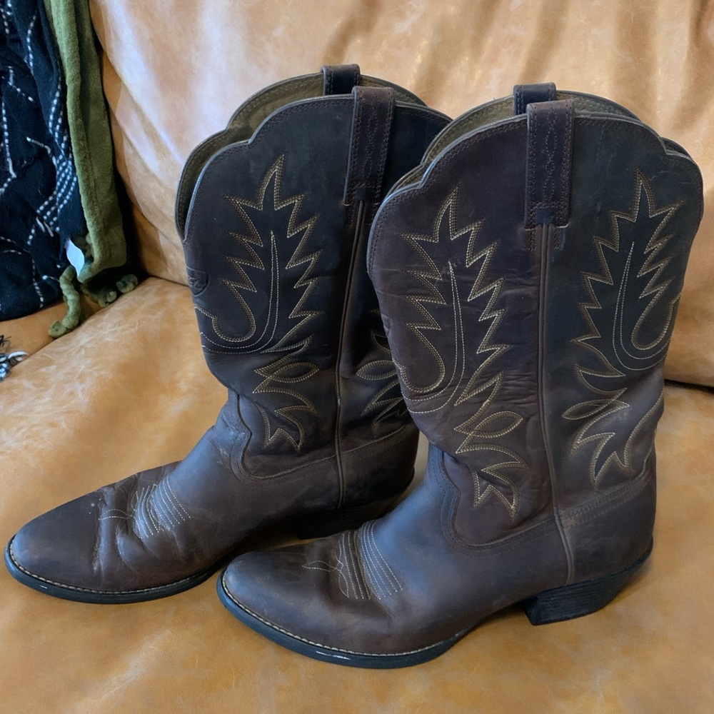 Heritage R Toe Western Boot - Picture 3 of 6